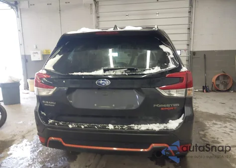 2021 Subaru Forester Sport z USA, uszkodzony, nr VIN JF2SKARC6MH402989